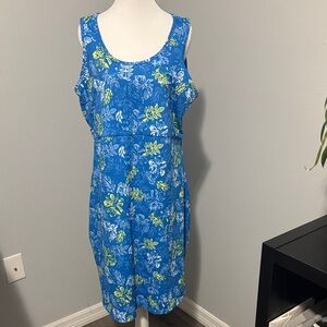 Columbia Blue and Green Patterned PFG dress tropical athleisure